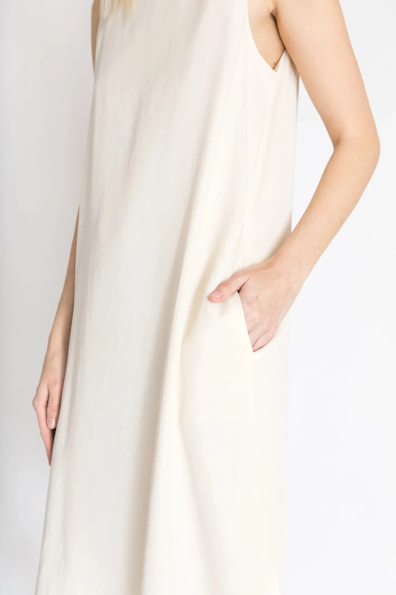 Bara Studio Freja Knot Dress